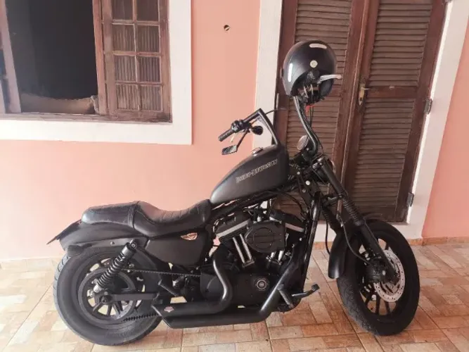 Harley Davidson 883R Moto Custom HD 08/08