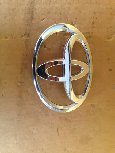 Emblema Toyota Corolla 2015 2016 Usado Original