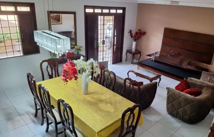 Imóvel para venda possui 350 metros quadrados na, Cohama  - São Luís - MA