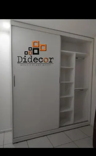 Guarda-Roupa de Correr 