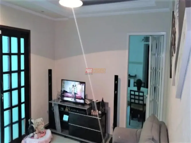 Casa Térrea no Bairro Independência em São Bertnardo do Campo