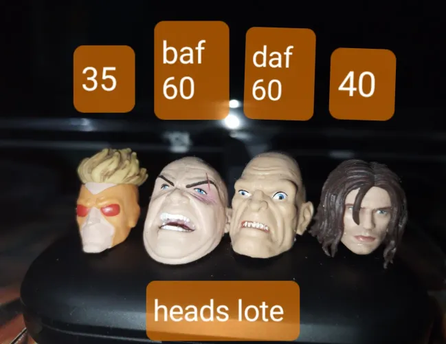 Lote de cabeças Action Figures
