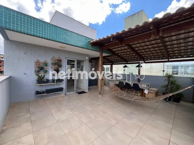 Cobertura 03 quartos com área aproximada de 128,60m²;, no Santa Cruz.