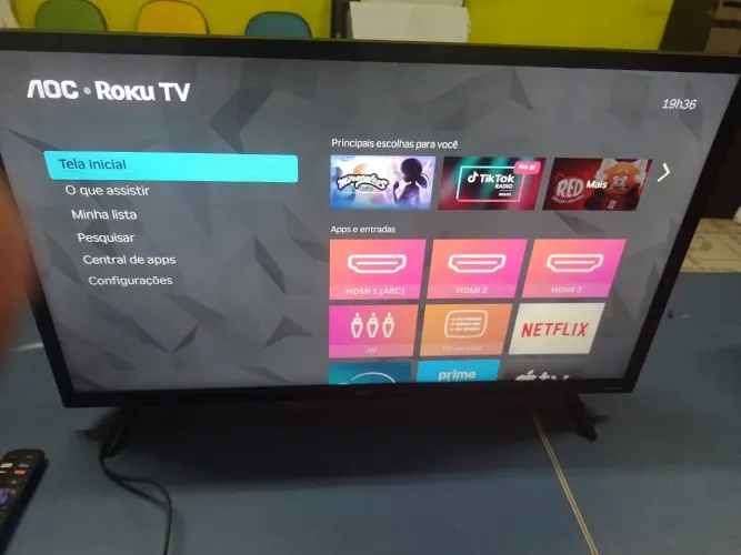 TV AOC Roku 32 polegadas