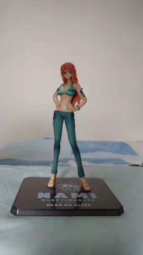 Action Figure One Piece Figuarts Zero Nami New World