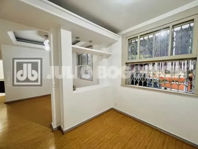 Apartamento de 2 quartos à venda no Leblon, reformado, 66m2, 1 vaga