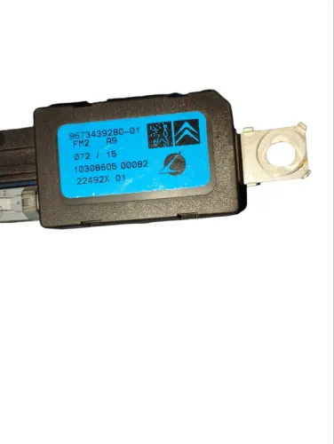 Módulo Amplificador De Sinal Antena Peugeot *0