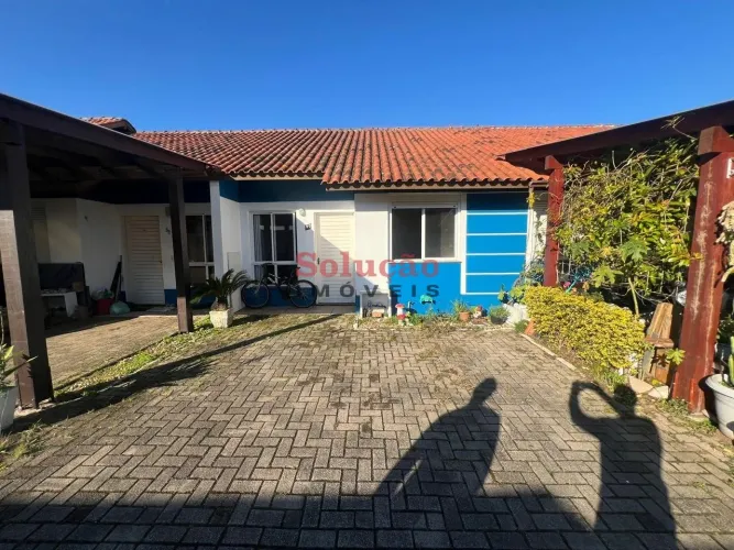 Casa à Venda em Condomínio - Reserva do Bosque