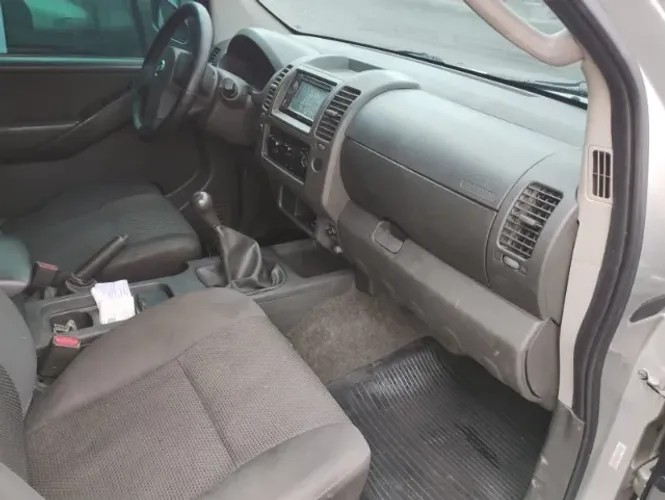 Nissan Frontier XE CD 4X2 2.5 TB Diesel 2013