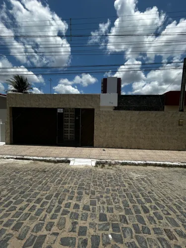 Casa no bairro Cabaceira