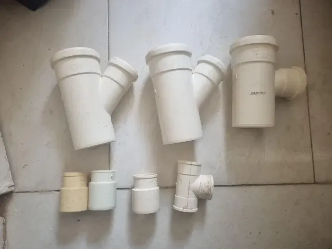 Junção Bucha de Redução Esgoto 75 x 50 x 40