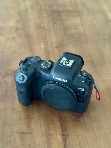 Canon R6