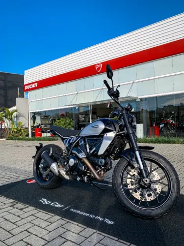 Ducati Scrambler Next Gen - Top Car Florianopolis 