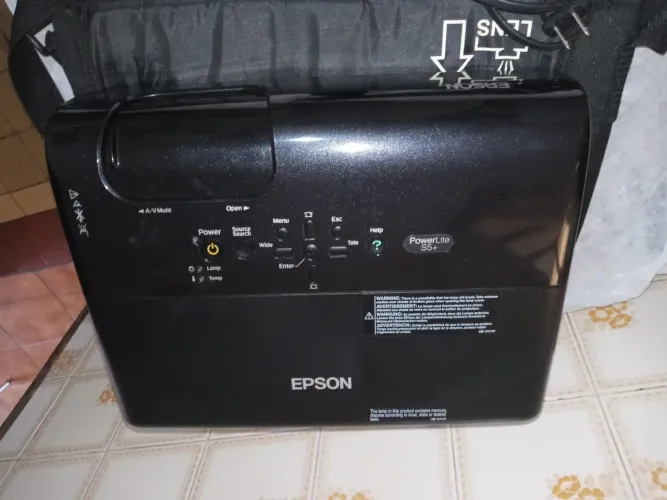 Projetor Epson PowerLite S5+