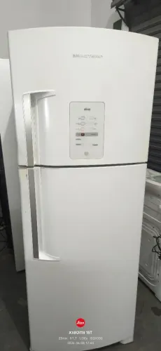 IMPERDIVELLLLLLL GELADEIRA BRASTEMP 220V FUNCIONANDO PERFEITAMENTE APENAS 1300 REAIS
