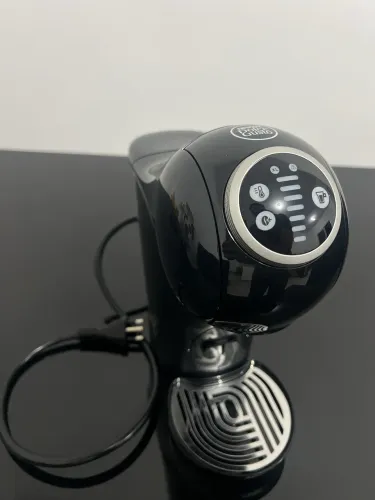 Promoção Cafeteira Nescafé Dolce Gusto Arno Genio S Plus Dgs2 Preta Cor Preto