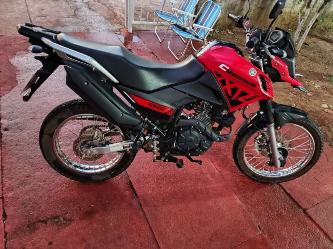 YAMAHA CROSSER "ÚNICO DONO" COM APENAS 6.OOO KM RODADOS, REVISADA E BATERIA NOVA