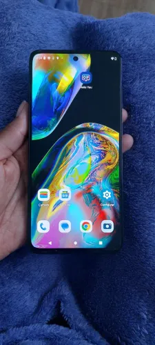 Motorola G82