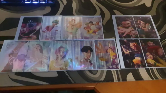 Photocards Huntrix Mc'Donalds - coleção completa