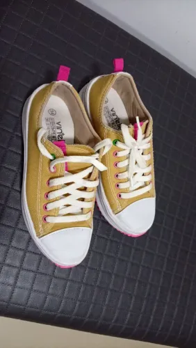 Tênis feminino n 34 novo