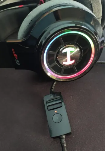HEADSET GAMER 7.1 EDIFIER ( G4 te ) otimo estado