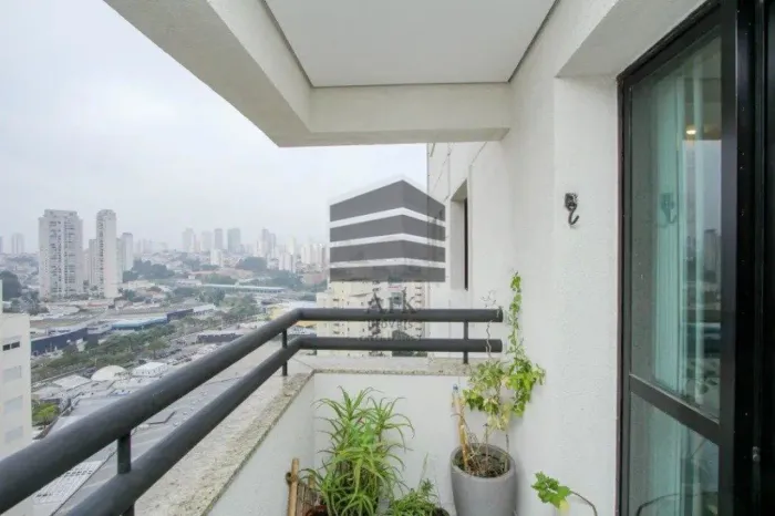 Apartamento para locação, 102m², 02 Dormitórios e 02 Vagas de Garagem, Condomínio Maison R
