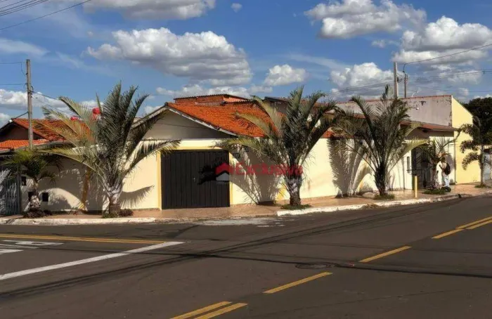 Casa com 3 dormitórios para alugar, 40 m² por R$ 2.706,25/mês - Parque Bom Retiro - Paulín