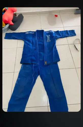 2 por 300 Kimono A3 e Kimono A2 jiu-jitsu