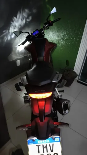 Cb Twister 300 com ABS