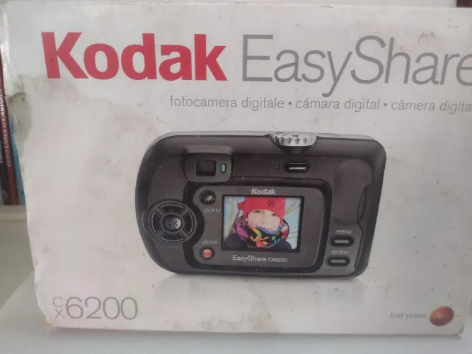 Camera digital da Kodak (com defeito)