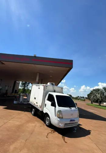 Frete baratos Uberlândia e região...(seco ou refrigerado)