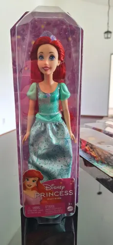 Boneca Barbie Princesas - Ariel 