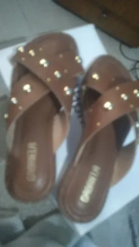 Vendo sandalia rasteirinha