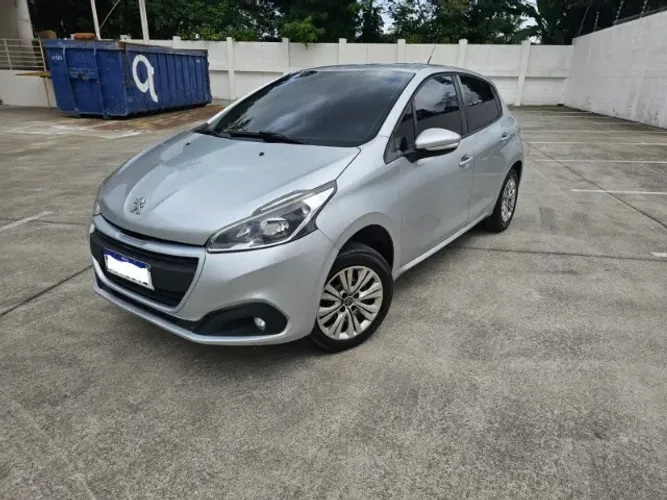 Peugeot 208 Active 1.2 Flex 12V 5P Mec. 2017