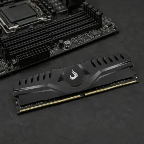 Memoria RAM 2x8 3200mhz (sobem 3600mhz) pouquíssima usadas