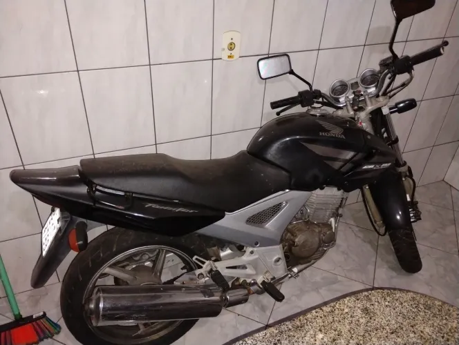 Moto, Twister 2008