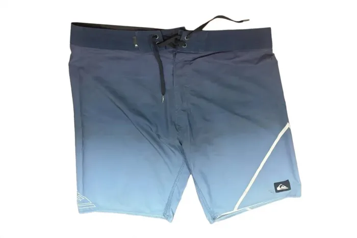 Bermuda Boardshort Quiksilver Original Tamanho 50 - Degradê Azul - Nova Nunca Usada