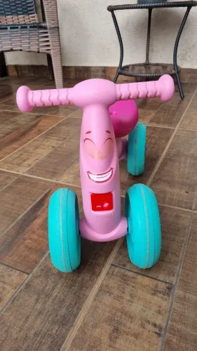 Triciclo infantil