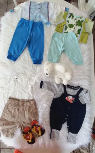 Lote menino 32 peças 2 meses a 6 meses