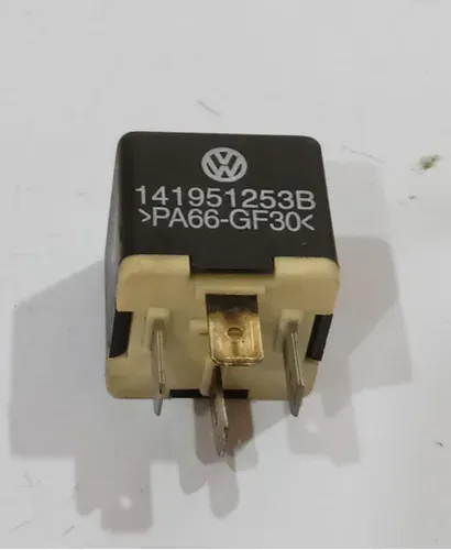 Rele Auxiliar Audi A6 Allroad 2.7 Turbo 2001 / 141951253b