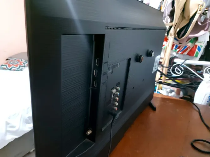 Vemde-se TV Samsung Smart 32 polegadas