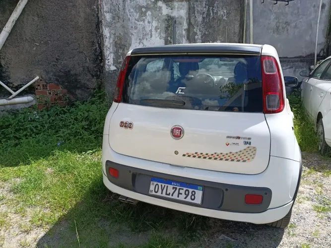 Fiat Uno Sporting 1.4 EVO Fire Flex 8V 4P 2014