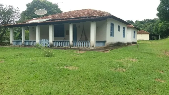 Fazenda Pronta 68 há na Região de Para de Minas/Florestal,MG.