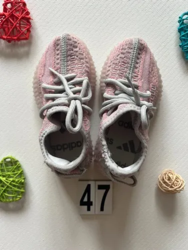 TENIS ADIDAS NUMERO 25 19 CM DE SOLA