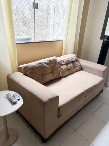 Sofá 2 lugares