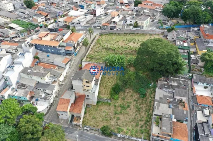 Área 4.000 m² Vila Moreira