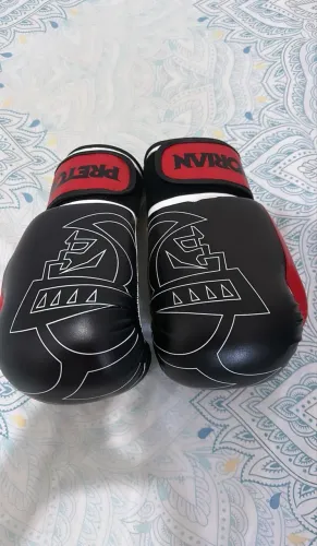 Luva de Muay Thai