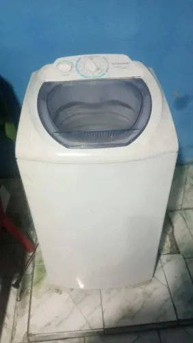 Vendo tudo  cama beliche geladeira máquina de lavar e microondas 