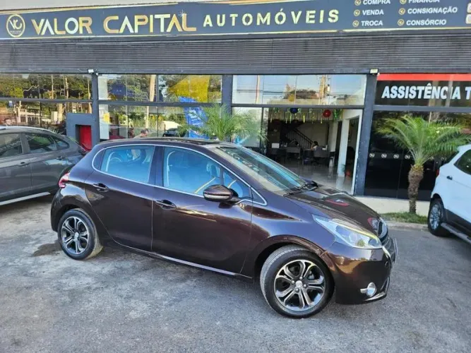 Peugeot 208 Active 1.2 Flex 12V 5P Mec. 2014