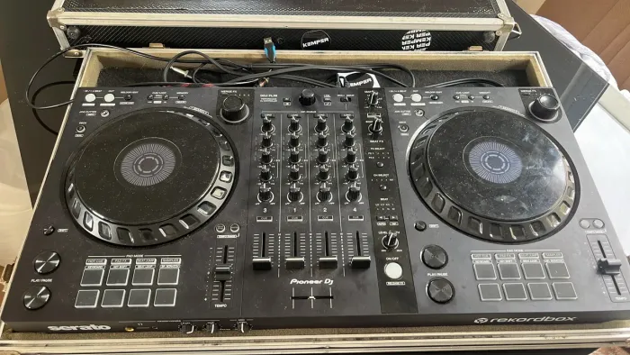 Ddj Flx6  + Hardcase